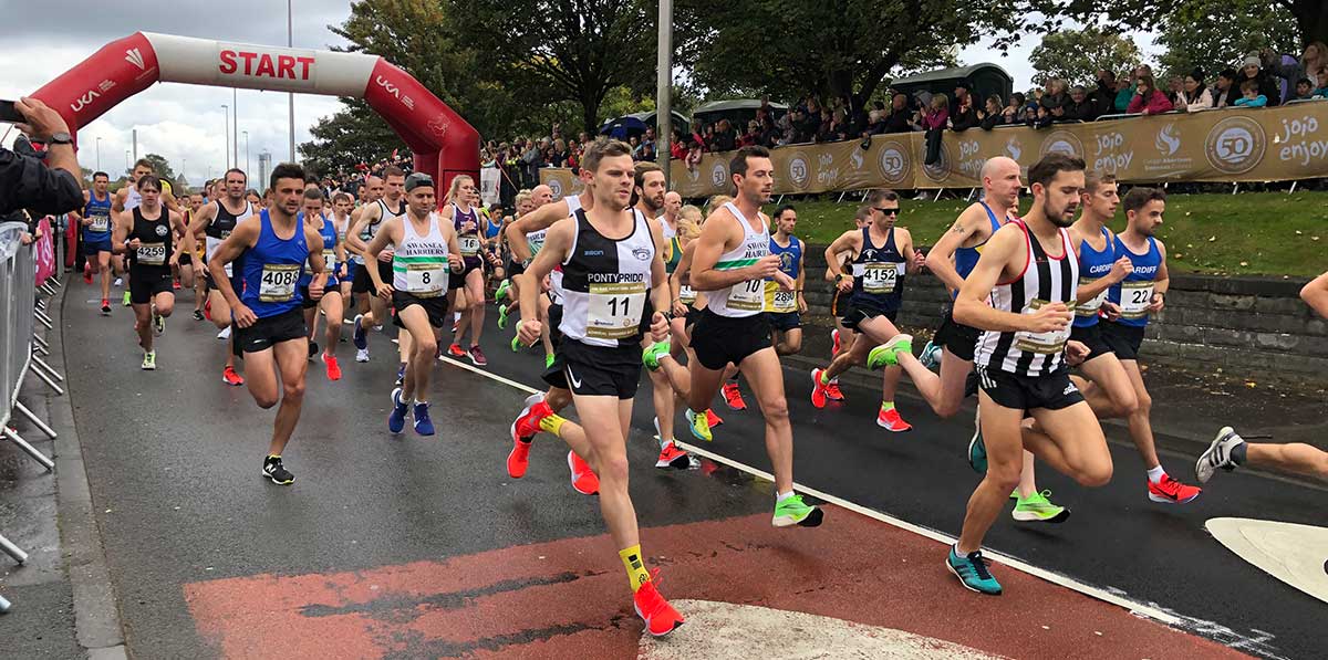 runners set off from the start line of the 2019 Admiral Swansea Bay 10k